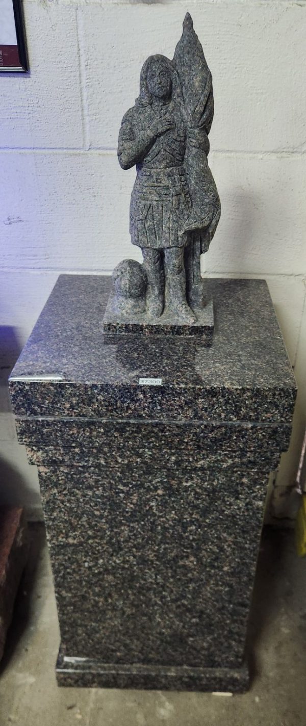 Cremation Joan of Arc pedestal - Image 4